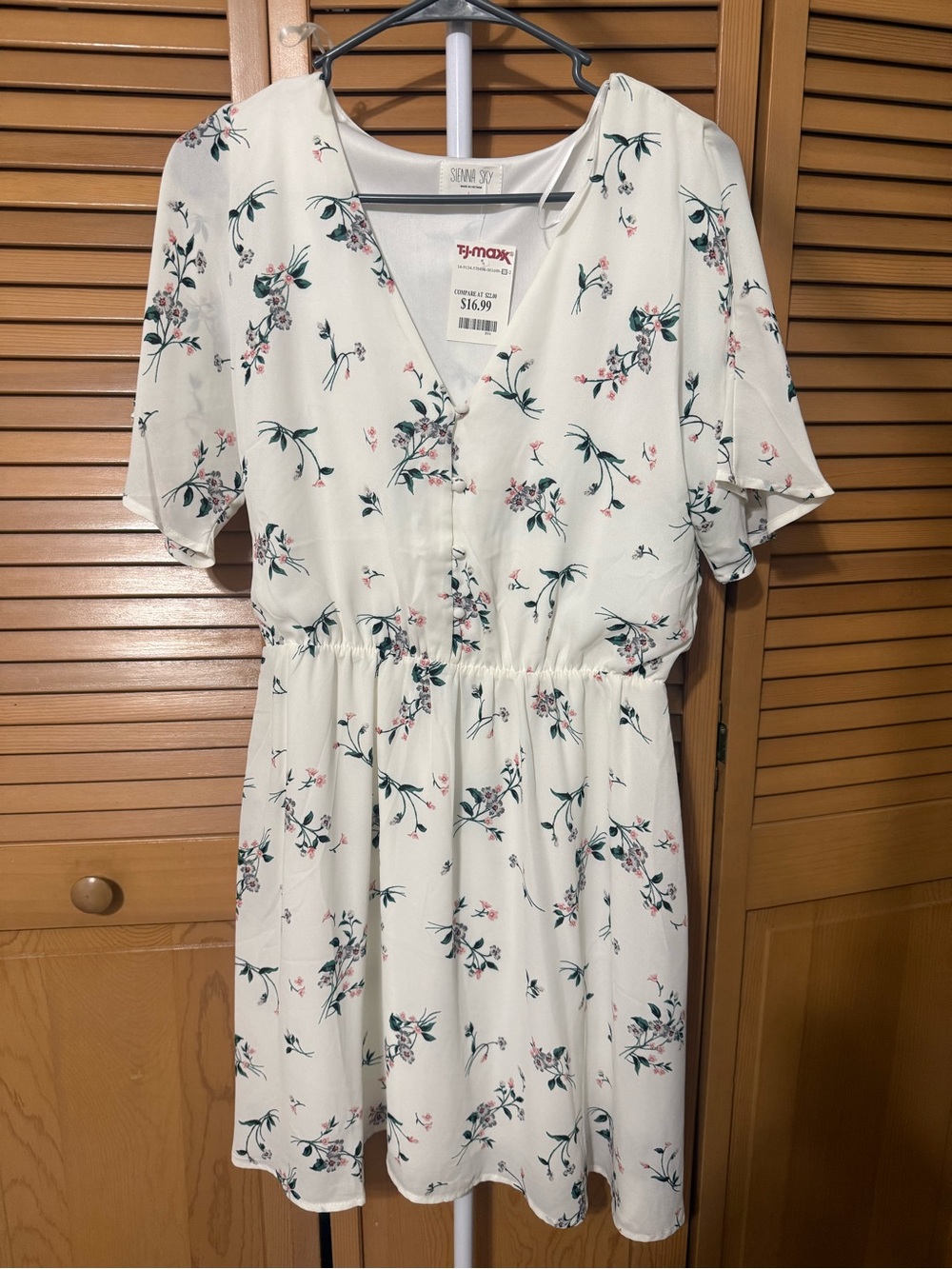 White Floral V-Neck Dress